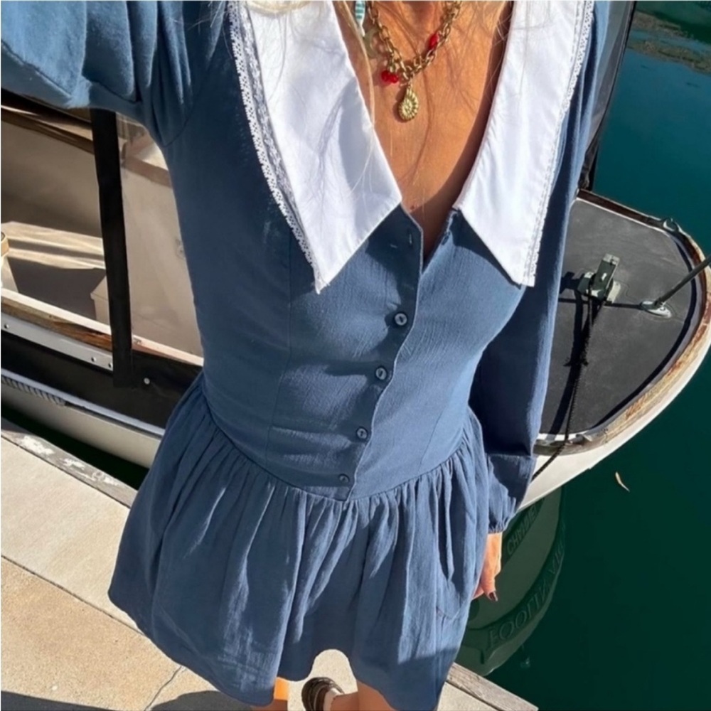ZARA  Long Sleeve Dress with bib White Collar pockets 0881/202